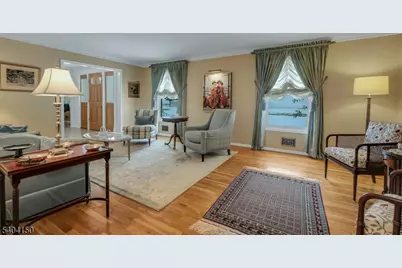31 Garfield Ave, Madison, NJ 07940 - Photo 4