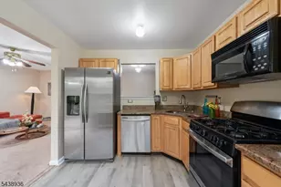 5 Edith Pl, Franklin Township, NJ 08873 - Photo 6