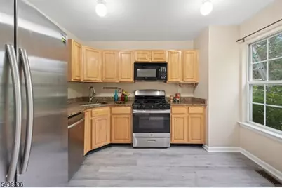 5 Edith Pl, Franklin Township, NJ 08873 - Photo 8