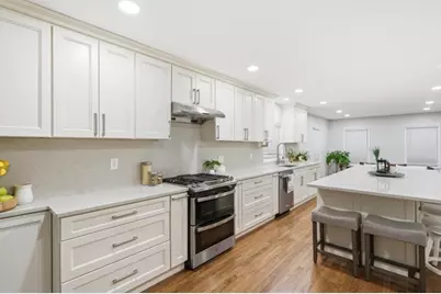 48 W Cedar St, Livingston, NJ 07039 - Photo 4