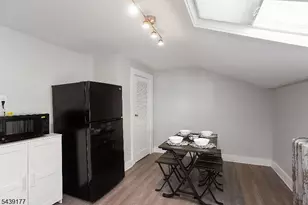35 Hazelwood Rd, Bloomfield, NJ 07003 - Photo 6