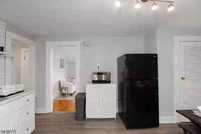 35 Hazelwood Rd #3, Bloomfield, NJ 07003 - Photo 8