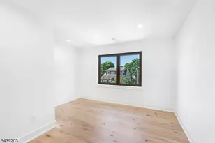 132 Warren St, Clifton, NJ 07013 - Photo 12