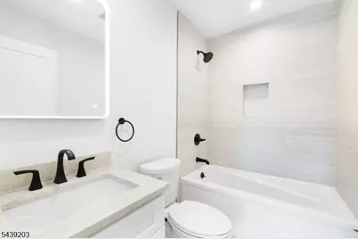 132 Warren St, Clifton, NJ 07013 - Photo 16