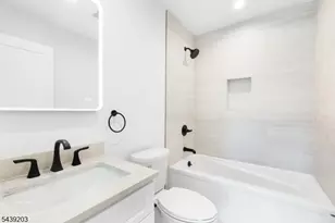 132 Warren St, Clifton, NJ 07013 - Photo 16