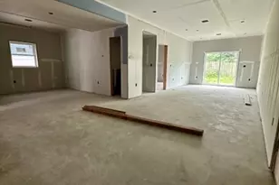 670 Summer St, Elizabeth, NJ 07202 - Photo 2