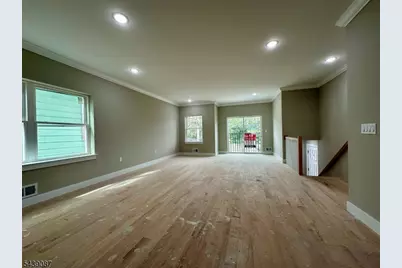 670 Summer St, Elizabeth, NJ 07202 - Photo 4