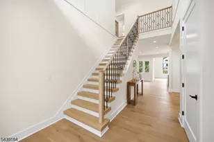 20 Hampton Terrace, Livingston, NJ 07039 - Photo 2