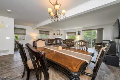 675 Raritan Rd #24, Clark Township, NJ 07066 - Photo 10