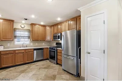 7 Strickland Ave, Little Falls Township, NJ 07424 - Photo 18