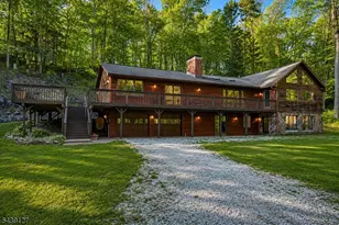 1127 Dark Moon Rd, Frelinghuysen Township, NJ 07860 - Photo 2