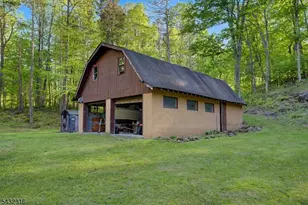 1127 Dark Moon Rd, Frelinghuysen Township, NJ 07860 - Photo 42