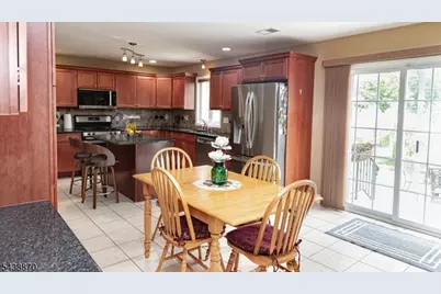 419 Putnam Rd, Union Township, NJ 07083 - Photo 12