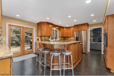 828 Star View Way, Bridgewater, NJ 08807 - Photo 4