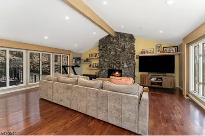 828 Star View Way, Bridgewater, NJ 08807 - Photo 8