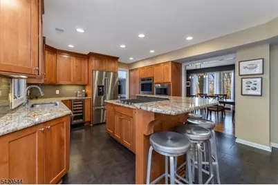 828 Star View Way, Bridgewater, NJ 08807 - Photo 6