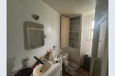 73 Main St, Belleville, NJ 07109 - Photo 8