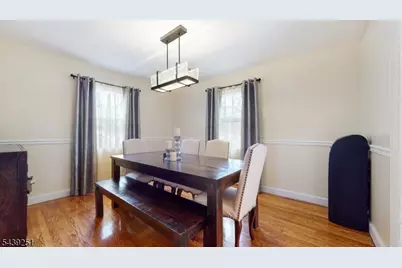 178 N Livingston Ave, Livingston, NJ 07039 - Photo 6