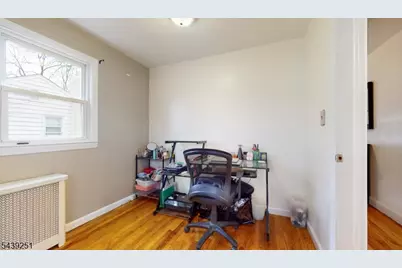 178 N Livingston Ave, Livingston, NJ 07039 - Photo 18