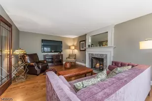 6 Bluebird Ct, Raritan Township, NJ 08822 - Photo 16