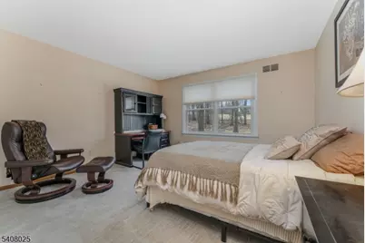 6 Bluebird Ct, Raritan Township, NJ 08822 - Photo 26