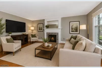 6 Bluebird Ct, Raritan Township, NJ 08822 - Photo 16