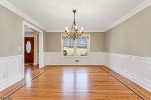6 Bluebird Ct, Raritan Township, NJ 08822 - Photo 10