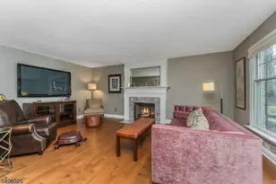 6 Bluebird Ct, Raritan Township, NJ 08822 - Photo 14
