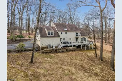 6 Bluebird Ct, Raritan Township, NJ 08822 - Photo 34