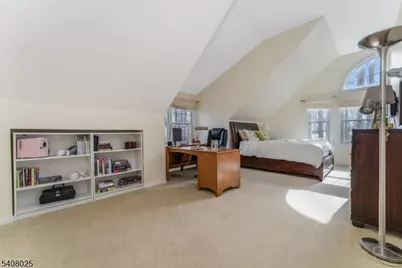 6 Bluebird Ct, Raritan Township, NJ 08822 - Photo 24