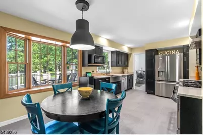 283 Floral Dr, Bridgewater, NJ 08807 - Photo 10