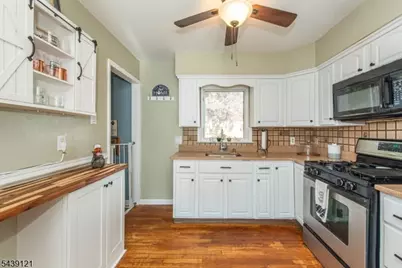 123 Idalroy Trl, Hopatcong, NJ 07843 - Photo 12