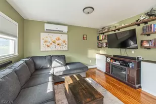 123 Idalroy Trail, Hopatcong, NJ 07843 - Photo 6