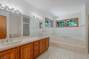 29 Brook Dr, Watchung, NJ 07069 - Photo 32