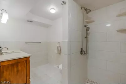 29 Brook Dr, Watchung, NJ 07069 - Photo 16