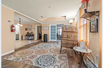 10 Bently Ln, Willingboro Twp., NJ 08046 - Photo 4