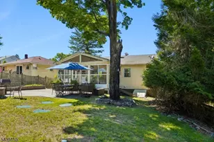 74 Minnehaha Blvd, Oakland, NJ 07436 - Photo 32