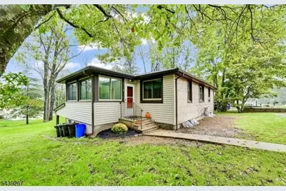 14 Sharon Ct, Randolph Township, NJ 07869 - Photo 6