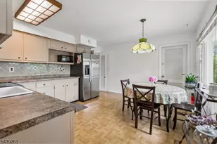 44 Korwel Cir, West Orange Township, NJ 07052 - Photo 12