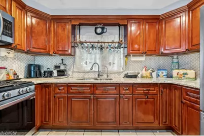509 Ridge St, Newark, NJ 07104 - Photo 10