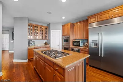 23 Lighthouse Dr, Old Bridge Township, NJ 08879 - Photo 18
