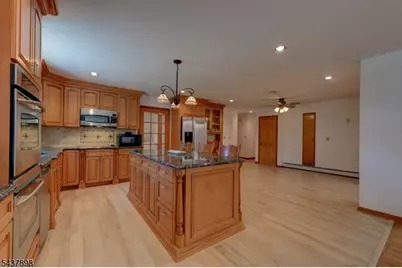 34 Knoll Rd, Wayne, NJ 07470 - Photo 14