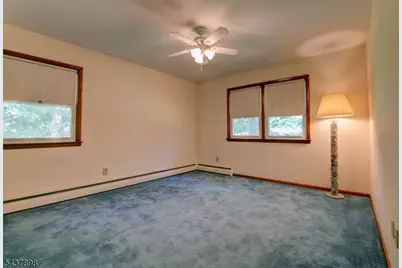 34 Knoll Rd, Wayne, NJ 07470 - Photo 28