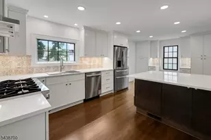 21 North End Terrace, Bloomfield, NJ 07003 - Photo 8