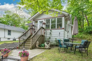 133 Woodside Ave, Newton, NJ 07860 - Photo 1