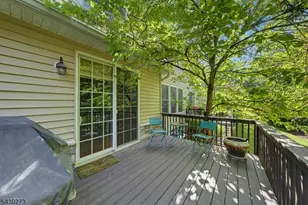 83 Schindler Ct, Parsippany, NJ 07054 - Photo 32