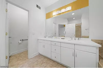 83 Schindler Ct, Parsippany, NJ 07054 - Photo 24