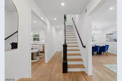 166 Lincoln St, Montclair, NJ 07042 - Photo 2