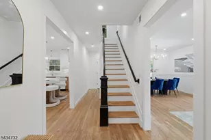 166 Lincoln St, Montclair, NJ 07042 - Photo 2