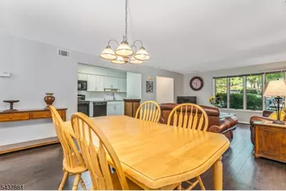 107 Westchester Ter, Clinton Township, NJ 08801 - Photo 14